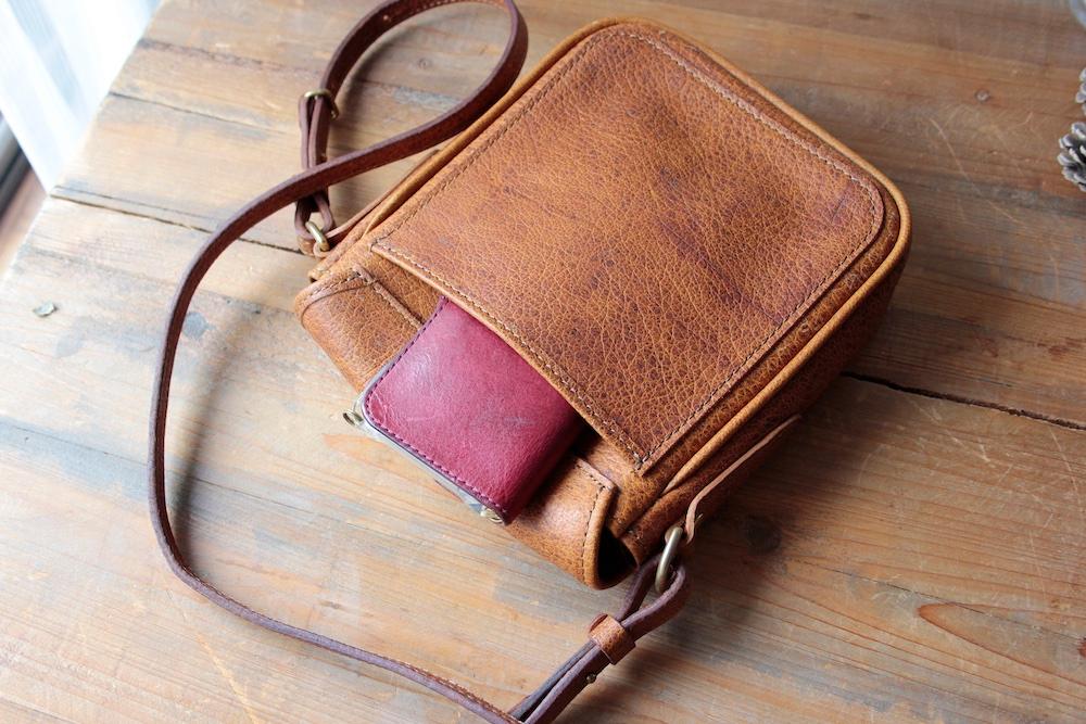 Kudu leather (クードゥーレザー)ミニショルダーバッグ グレー | 11枚目