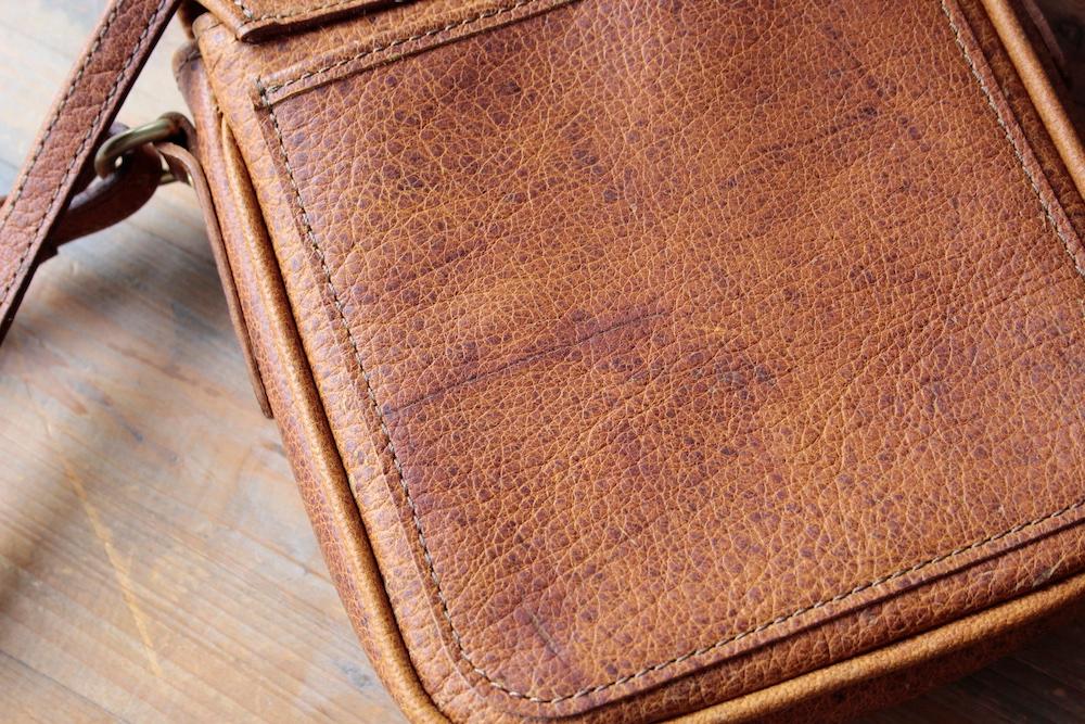 Kudu leather (クードゥーレザー)ミニショルダーバッグ グレー | 12枚目