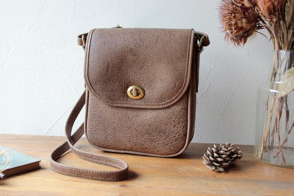 Kudu leather (クードゥーレザー)ミニショルダーバッグ グレー | 3枚目