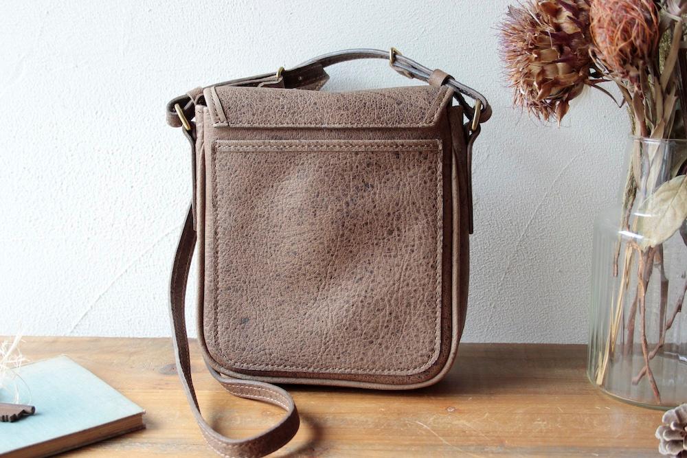 Kudu leather (クードゥーレザー)ミニショルダーバッグ グレー | 5枚目